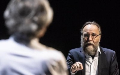 Dugin und Lévy: Wenn Welten aufeinanderprallen